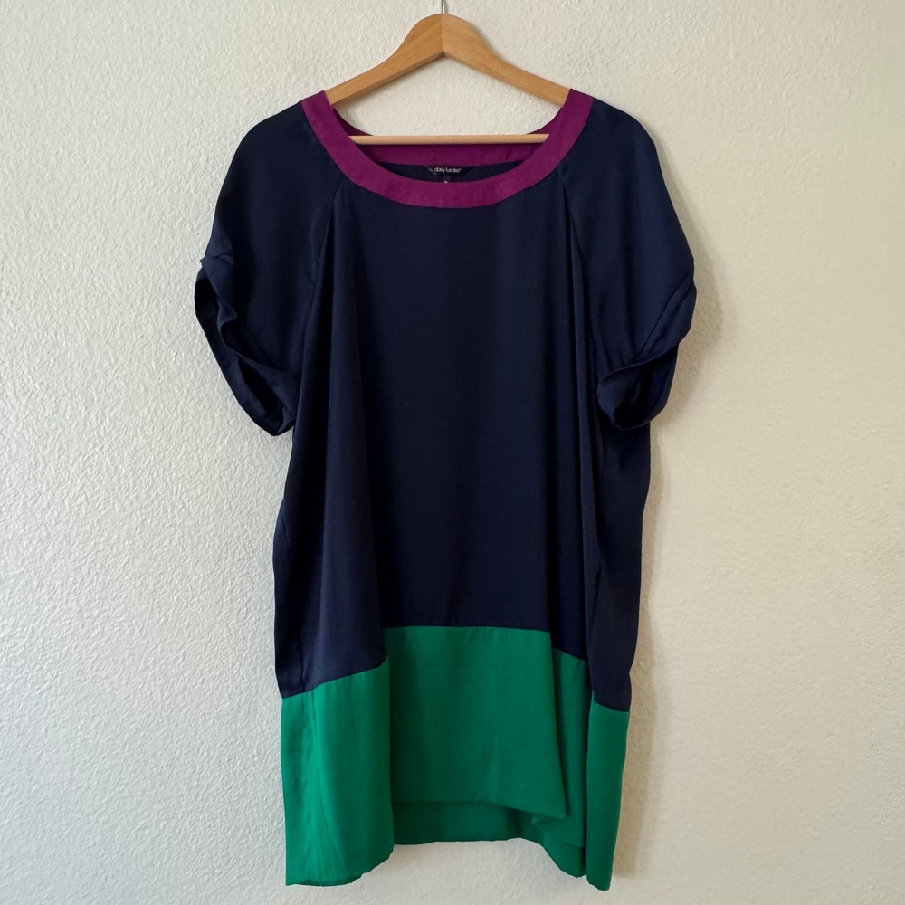 Daisy Fuentes Colorblock Tunic Top Short Sleeve Navy Green Magenta XL Excellent